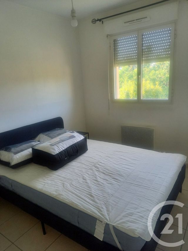 Appartement à louer - 2 pièces - 34.0 m2 - AVIGNON - 84 - PROVENCE-ALPES-COTE-D-AZUR - Century 21 Saint Marc Immobilier