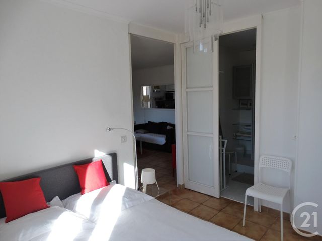 Appartement F2 à louer - 2 pièces - 48.0 m2 - VILLENEUVE LES AVIGNON - 30 - LANGUEDOC-ROUSSILLON - Century 21 Saint Marc Immobilier