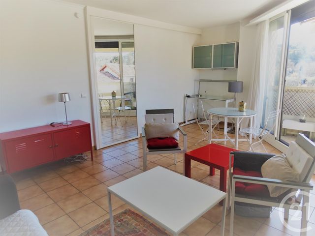Appartement F2 à louer - 2 pièces - 48.0 m2 - VILLENEUVE LES AVIGNON - 30 - LANGUEDOC-ROUSSILLON - Century 21 Saint Marc Immobilier