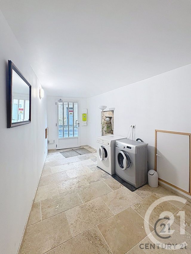 Appartement Studio à louer - 1 pièce - 16.51 m2 - AVIGNON - 84 - PROVENCE-ALPES-COTE-D-AZUR - Century 21 Saint Marc Immobilier