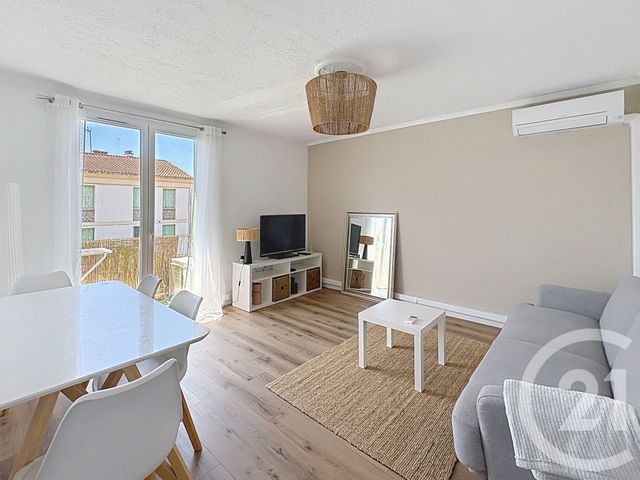 Appartement F4 à louer - 4 pièces - 67.0 m2 - AVIGNON - 84 - PROVENCE-ALPES-COTE-D-AZUR - Century 21 Saint Marc Immobilier