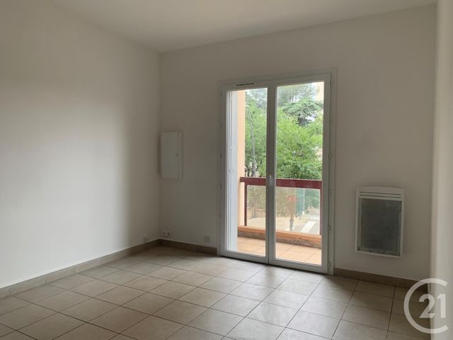 Appartement F2 à louer - 2 pièces - 49.0 m2 - LES ANGLES - 30 - LANGUEDOC-ROUSSILLON - Century 21 Saint Marc Immobilier