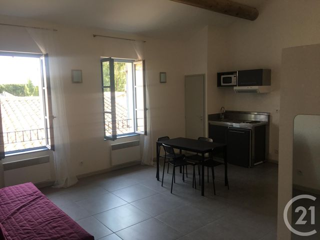 Appartement F1 à louer - 1 pièce - 38.24 m2 - AVIGNON - 84 - PROVENCE-ALPES-COTE-D-AZUR - Century 21 Saint Marc Immobilier