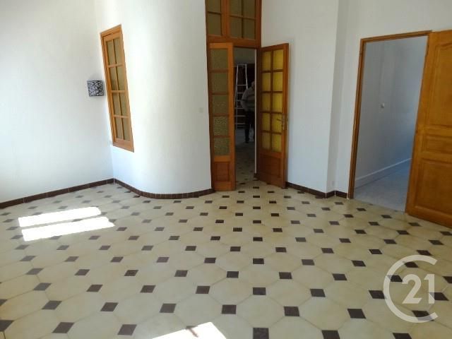 Appartement F3 à louer - 3 pièces - 73.69 m2 - AVIGNON - 84 - PROVENCE-ALPES-COTE-D-AZUR - Century 21 Saint Marc Immobilier