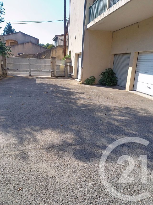 Appartement F2 à louer - 2 pièces - 50.0 m2 - VILLENEUVE LES AVIGNON - 30 - LANGUEDOC-ROUSSILLON - Century 21 Saint Marc Immobilier