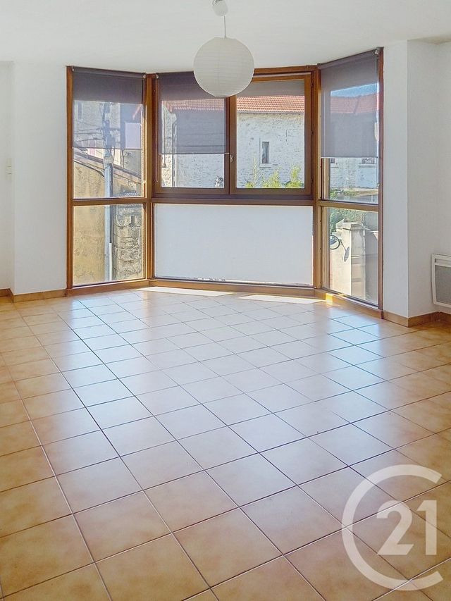 Appartement F2 à louer VILLENEUVE LES AVIGNON