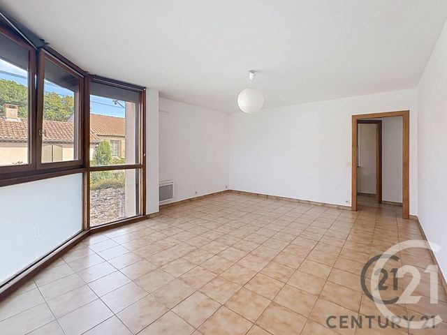 Appartement F2 à louer - 2 pièces - 50.0 m2 - VILLENEUVE LES AVIGNON - 30 - LANGUEDOC-ROUSSILLON - Century 21 Saint Marc Immobilier
