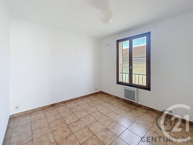 Appartement F2 à louer - 2 pièces - 50.0 m2 - VILLENEUVE LES AVIGNON - 30 - LANGUEDOC-ROUSSILLON - Century 21 Saint Marc Immobilier