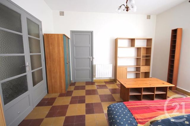 Appartement T2 à louer - 2 pièces - 46.59 m2 - AVIGNON - 84 - PROVENCE-ALPES-COTE-D-AZUR - Century 21 Saint Marc Immobilier