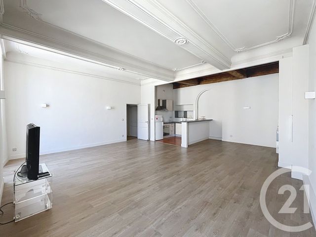 Appartement F3 à louer - 3 pièces - 93.35 m2 - VILLENEUVE LES AVIGNON - 30 - LANGUEDOC-ROUSSILLON - Century 21 Saint Marc Immobilier
