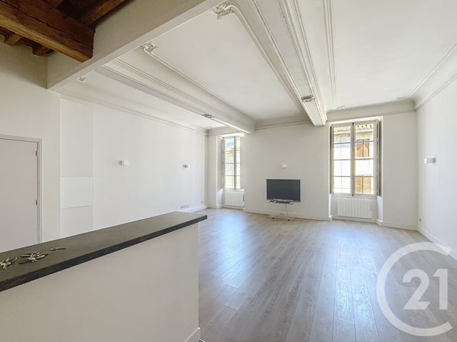 Appartement F3 à louer - 3 pièces - 93.35 m2 - VILLENEUVE LES AVIGNON - 30 - LANGUEDOC-ROUSSILLON - Century 21 Saint Marc Immobilier