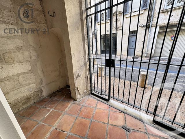 Appartement F3 à louer - 3 pièces - 65.0 m2 - AVIGNON - 84 - PROVENCE-ALPES-COTE-D-AZUR - Century 21 Saint Marc Immobilier