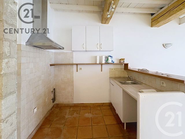 Appartement F3 à louer - 3 pièces - 65.0 m2 - AVIGNON - 84 - PROVENCE-ALPES-COTE-D-AZUR - Century 21 Saint Marc Immobilier