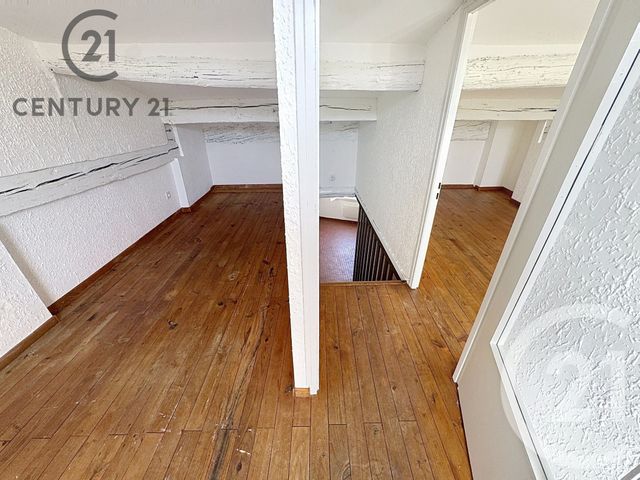 Appartement F5 à louer - 5 pièces - 85.2 m2 - AVIGNON - 84 - PROVENCE-ALPES-COTE-D-AZUR - Century 21 Saint Marc Immobilier