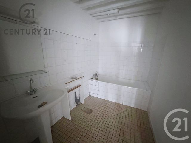 Appartement F5 à louer - 5 pièces - 85.2 m2 - AVIGNON - 84 - PROVENCE-ALPES-COTE-D-AZUR - Century 21 Saint Marc Immobilier