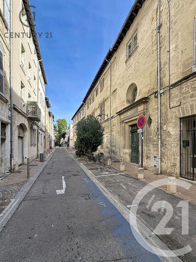 Appartement F5 à louer - 5 pièces - 85.2 m2 - AVIGNON - 84 - PROVENCE-ALPES-COTE-D-AZUR - Century 21 Saint Marc Immobilier
