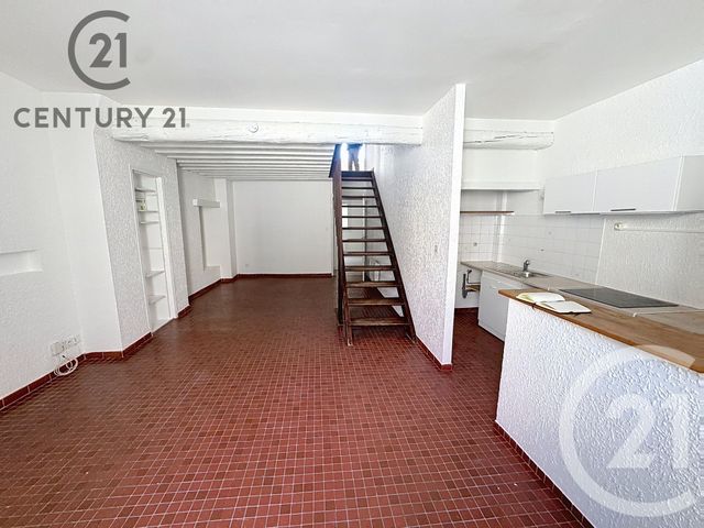 Appartement F5 à louer - 5 pièces - 85.2 m2 - AVIGNON - 84 - PROVENCE-ALPES-COTE-D-AZUR - Century 21 Saint Marc Immobilier
