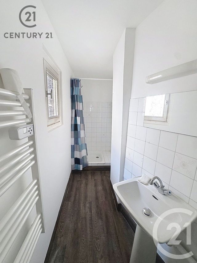 Appartement F5 à louer - 5 pièces - 85.2 m2 - AVIGNON - 84 - PROVENCE-ALPES-COTE-D-AZUR - Century 21 Saint Marc Immobilier