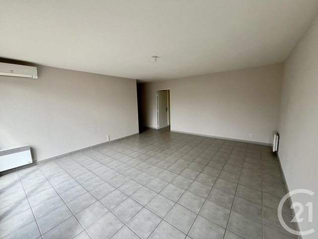 Appartement F4 à louer - 4 pièces - 96.0 m2 - CHATEAURENARD - 13 - PROVENCE-ALPES-COTE-D-AZUR - Century 21 Saint Marc Immobilier